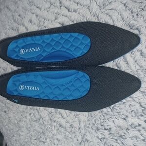 Black and Blue Women's Flats " VIVAIA". Size 39 EU-8.5-9 US. Vivaia